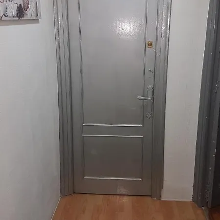 Habitación en casa particular House Zen Acogedoras En El Corazón De Bilbao,para Viajeros Expres Exclusiva Para Hombres