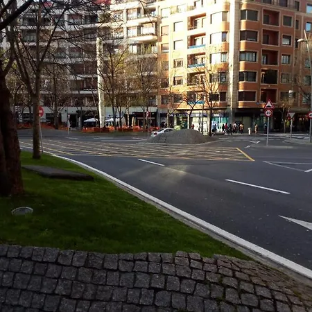 House Zen Acogedoras En El Corazon De Bilbao,para Viajeros Expres Exclusiva Para Hombres Séjour chez l'habitant